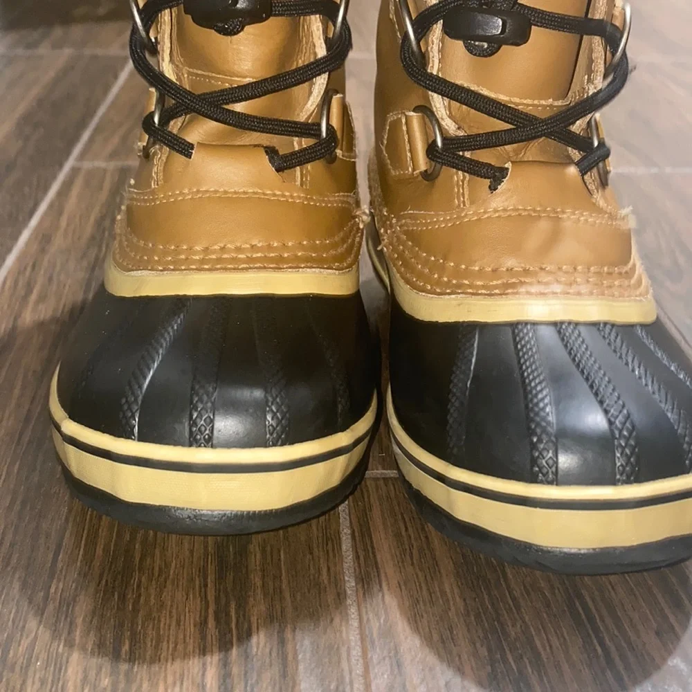 COPY - Sorel Caribou waterproof boots